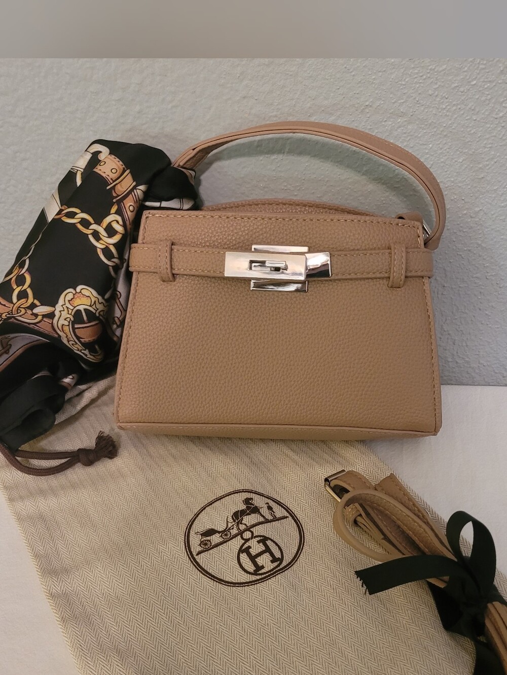 Luxury Bag - Picture 5 of 8